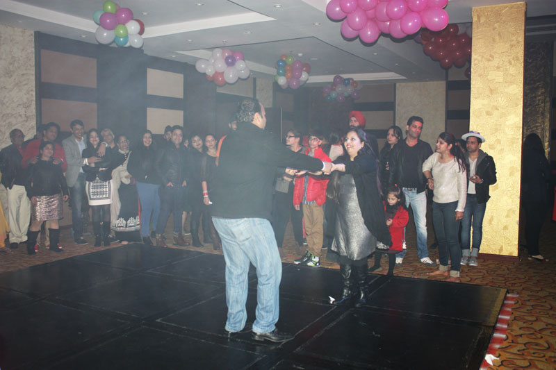 New-Year-Eve-Celebrations-2015-at-Ramada-Neemrana-20