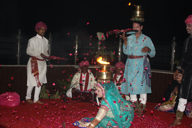 New-Year-Eve-Celebrations-2015-at-Ramada-Neemrana-3