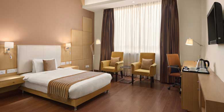 Disabled-friendly-hotel-room-accommodation-Neemrana