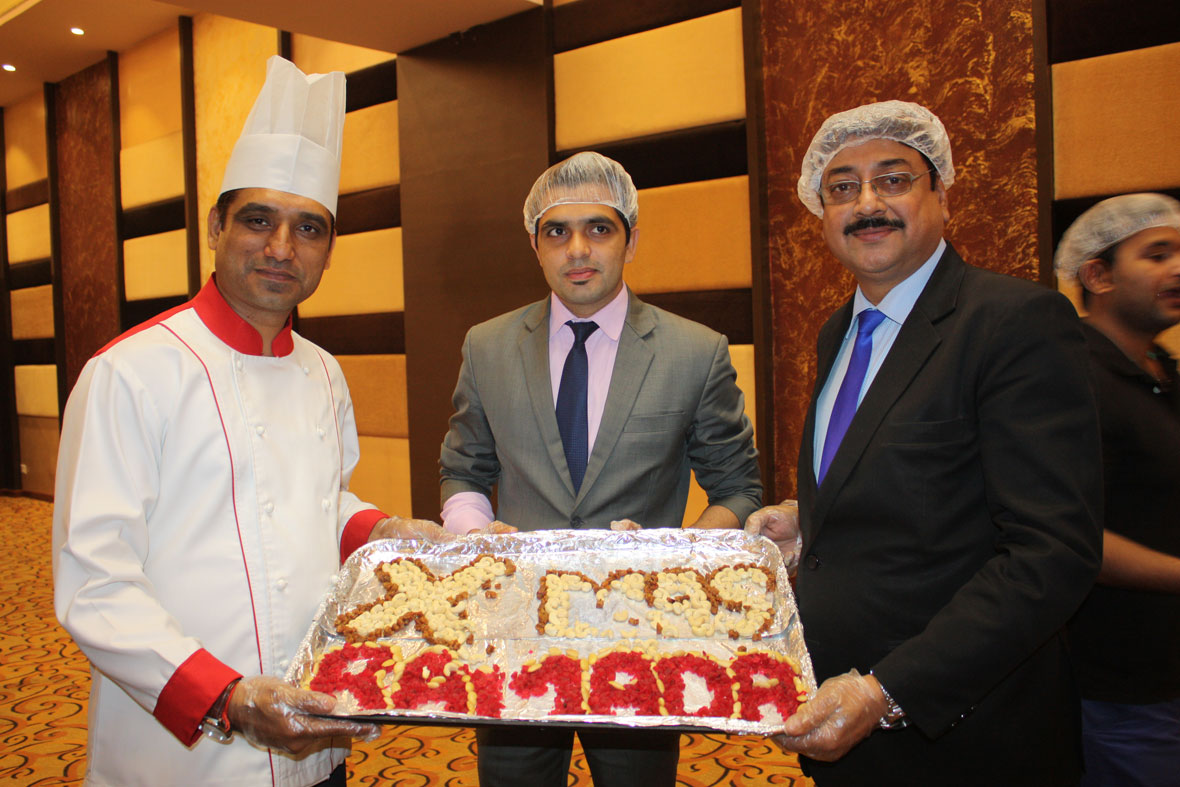 annual-cake-mixing-ceremony-at-Ramada-Neemrana-9