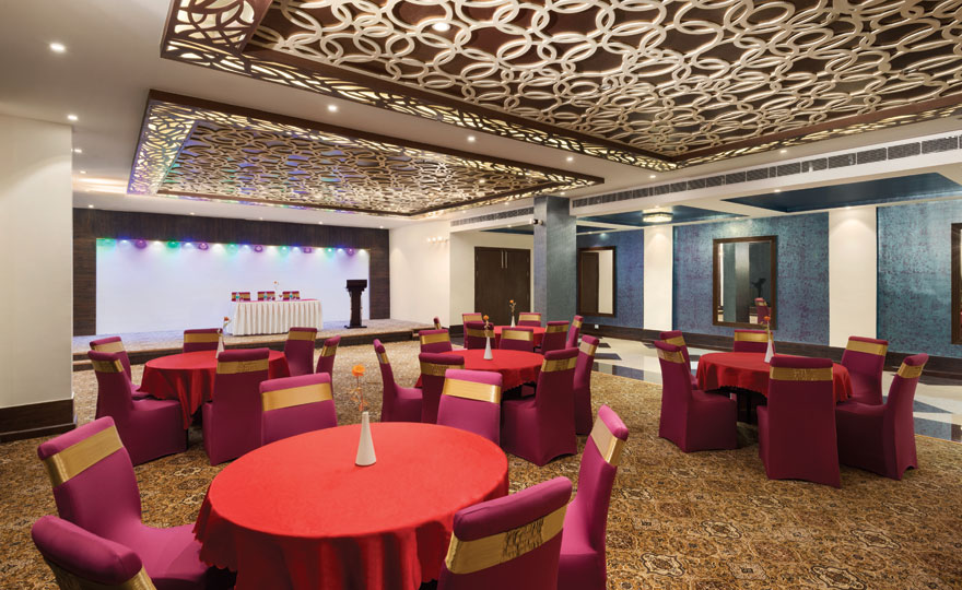 The-Royal-Court-Banquets-Hall-in-Ramada-Neemrana